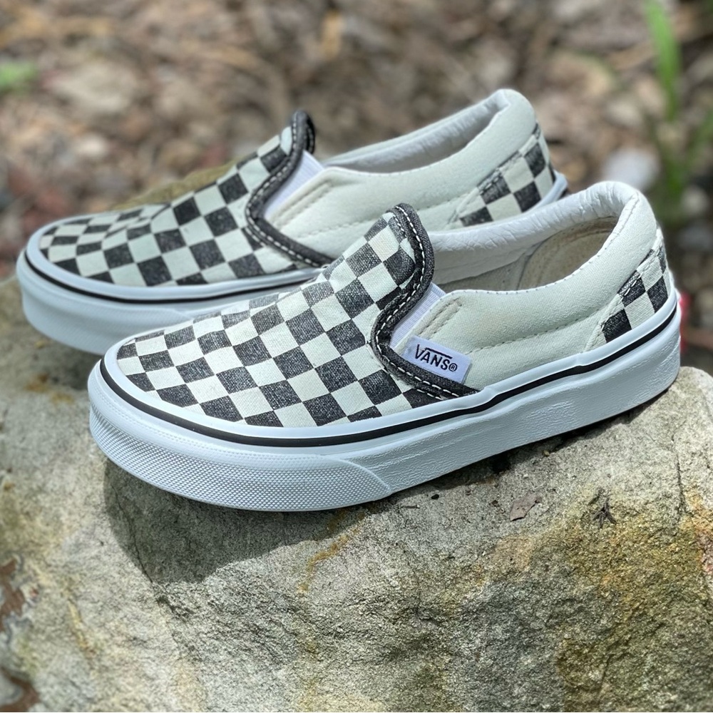 Kids Classic Checkerboard Slip-on Vans
